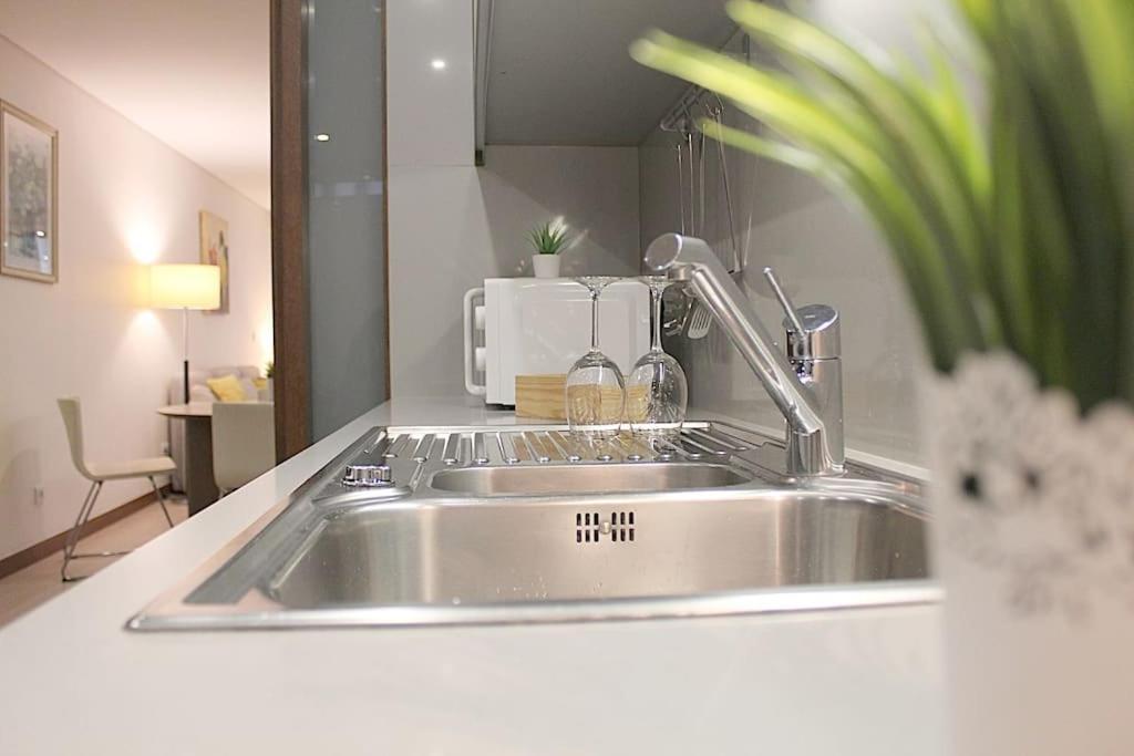 Oliveiras Charming Apartment Downtown Porto Bagian luar foto