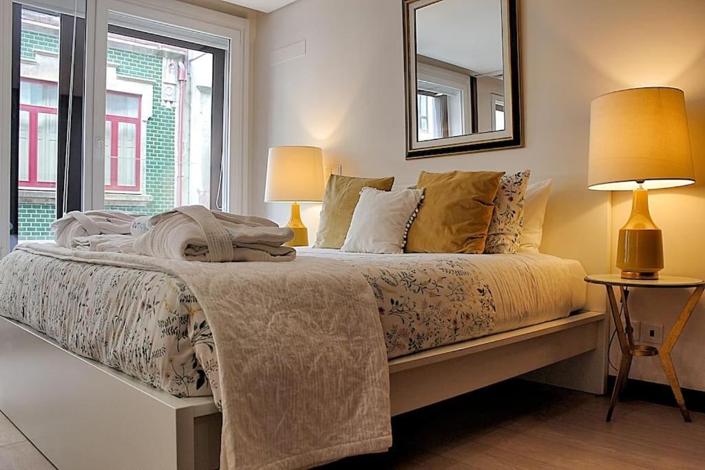 Oliveiras Charming Apartment Downtown Porto Bagian luar foto